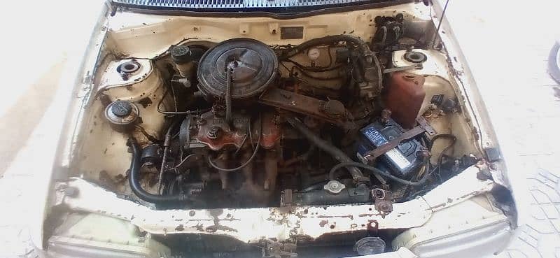 Daihatsu Charade Anda Recondition 8