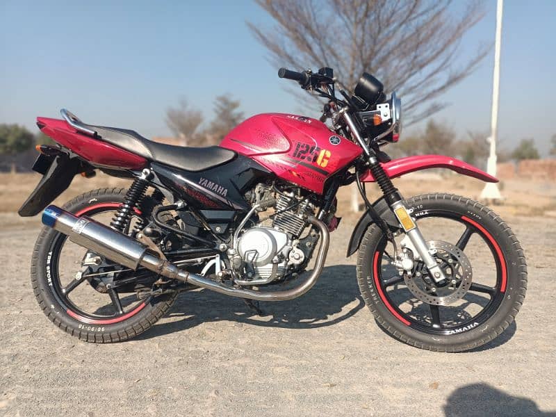 Yamaha ybr125G 10