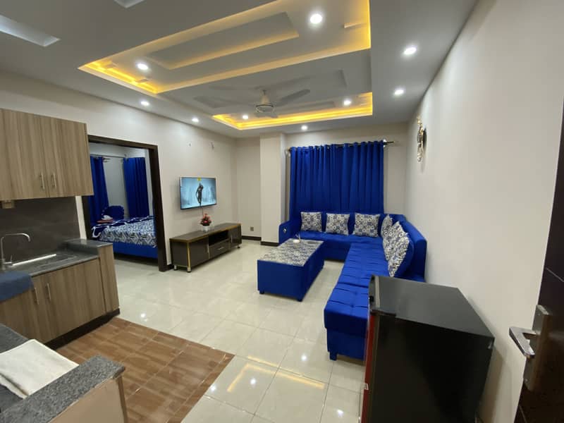 One Bed Fully Luxury Furnished Apartment 3