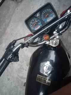 Honda CD 125 look like new