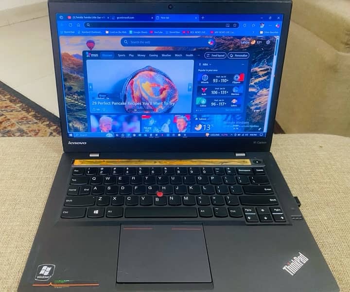 Lenovo X1 Carbon C i5 4th gen. Slim laptop 8 GB Ram 128 GB SSD hard 0