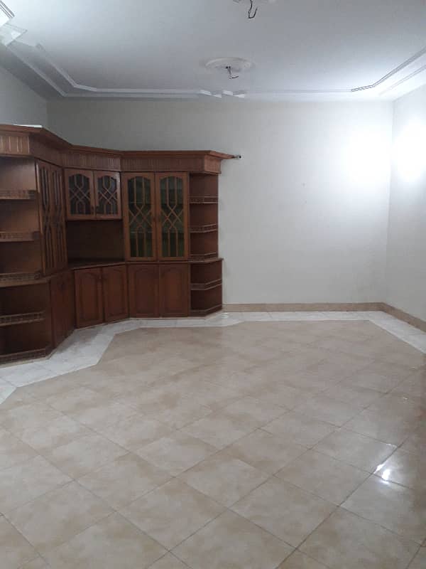 three bed dd 1st floor portion for rent in johar 1