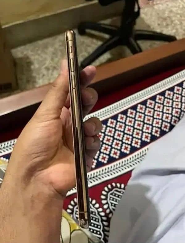 iphone xs max pta proved box sat 4