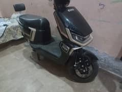 Evee Scooty. . . .