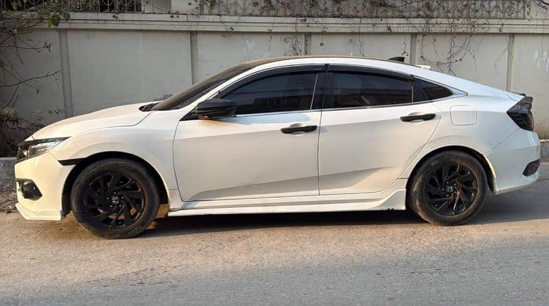 Honda Civic VTi Oriel Prosmatec 2019 1.8cc Engine Full optional 3