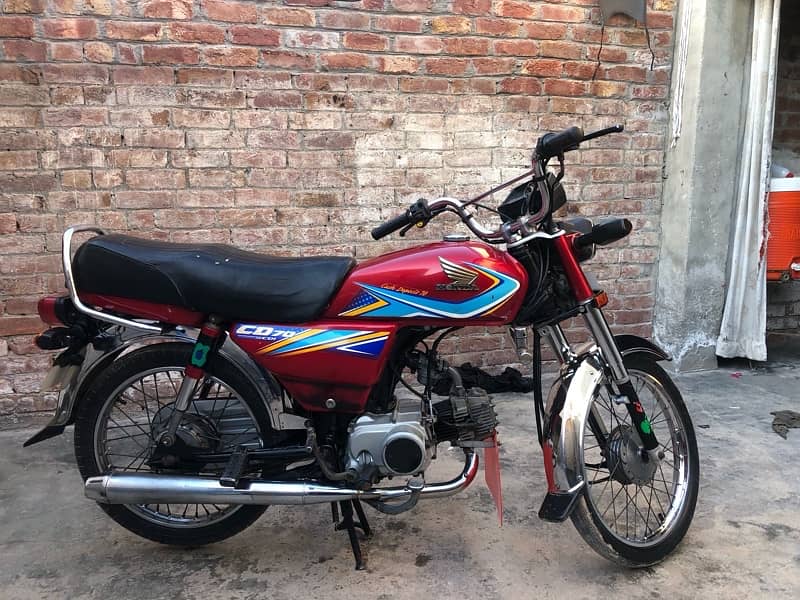 HONDA CD70 2019 modal net and clean 2