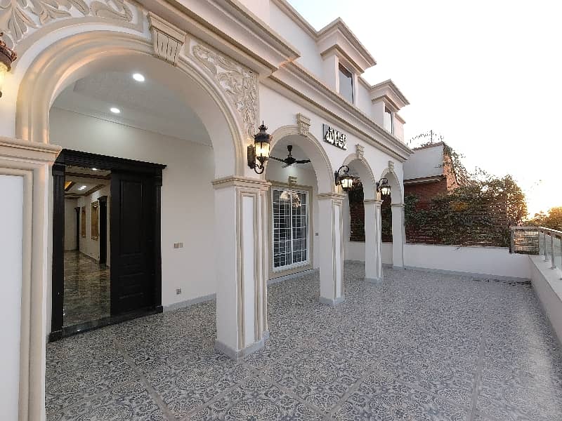 1 Kanal Spacious House Available In G-13/2 For sale 45