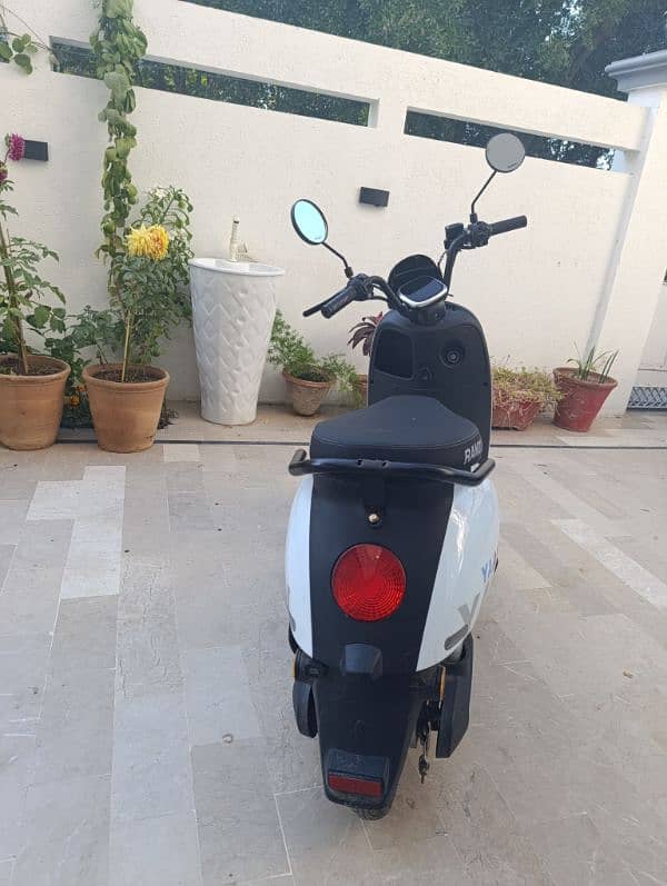 EV Bike YAARI 3