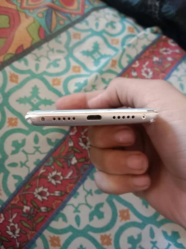 Huawei P9 (3/32) Pta Ok 3