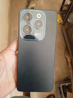 Infinix hot 40 8+8/256