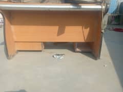 Computer table good condition ma hai