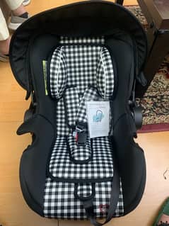 Baby Carry Cot/ Car Seat