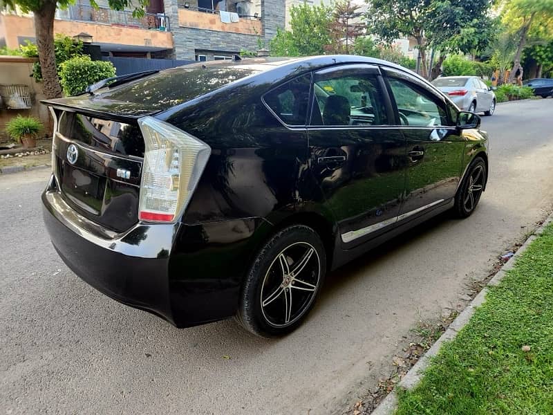 Toyota Prius G-Touring Edition. Full Optional. 2009/2012/2013 5