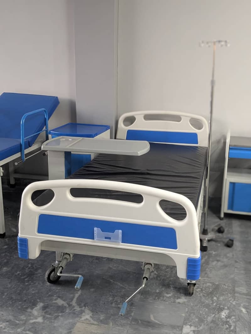 Patient Bed /Hospital Bed / Medical Bed /Surgical / ICU bed 2