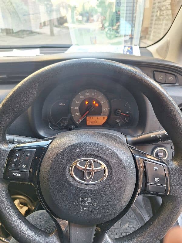 Toyota Vitz 2019 4