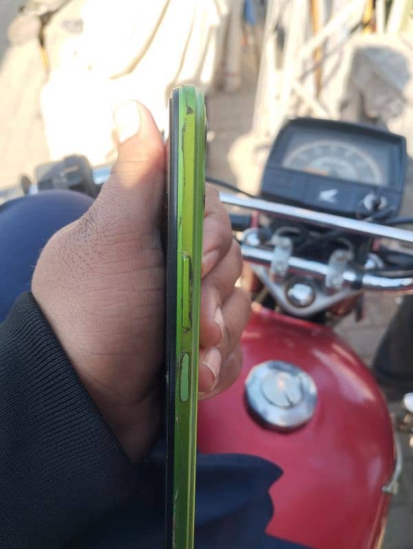 infinix Hot 12 6/128 2