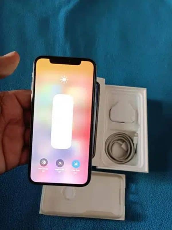 iPhone x 64GB 0 3 1 9 3 2 2 0 6 1 3 0