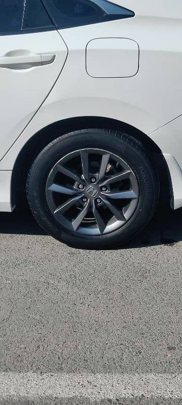 Honda Civic Oriel 2018 13