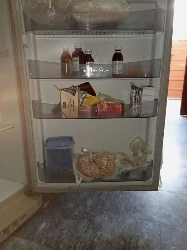 PEL Refrigerator 2