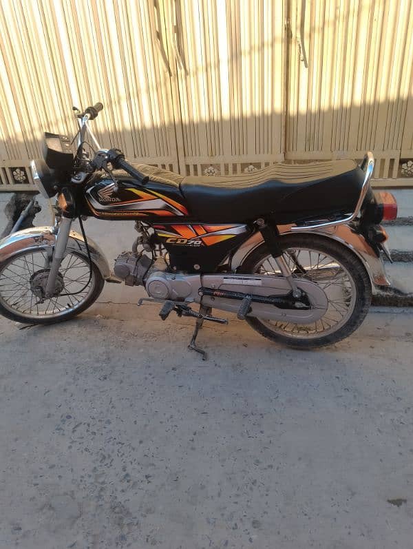 Honda CD 70 6