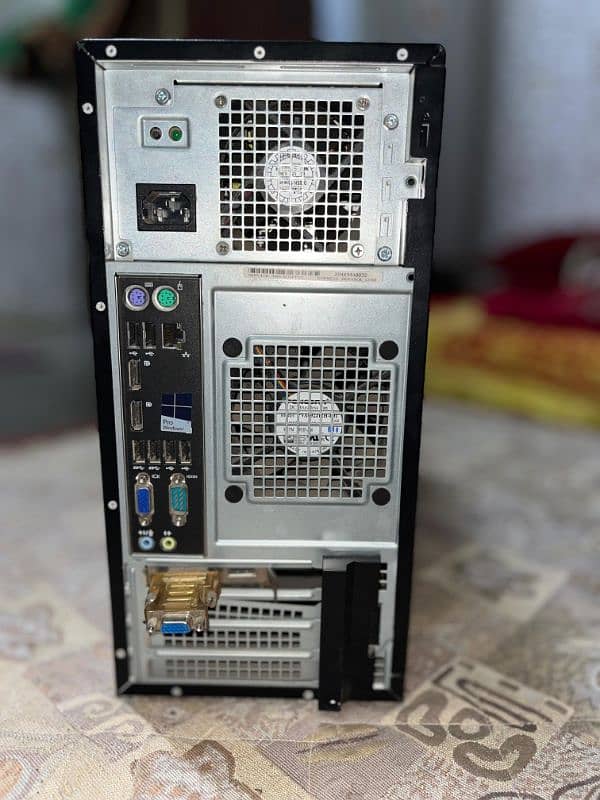 Dellcore i7 4th generation tower pc. 1