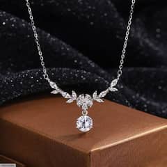 Difeng 99 sterling silver blossom Necklace - Elegant clavicle chain