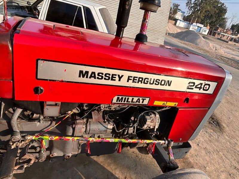 Massey tractor 2009 Model 3