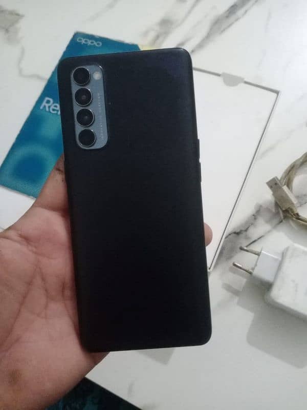 oppo reno 4 pro 8 / 256 with box charger 7