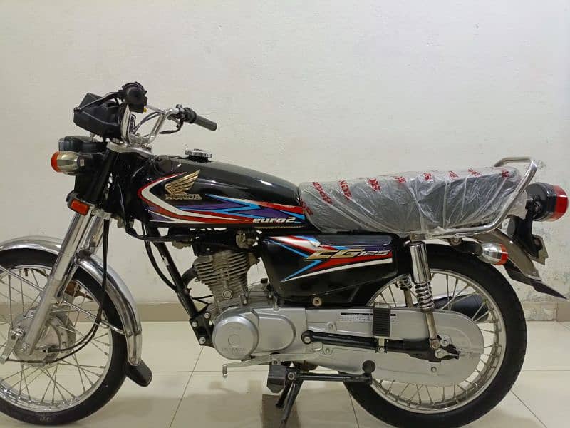 Honda CG 125 2019 Model 6