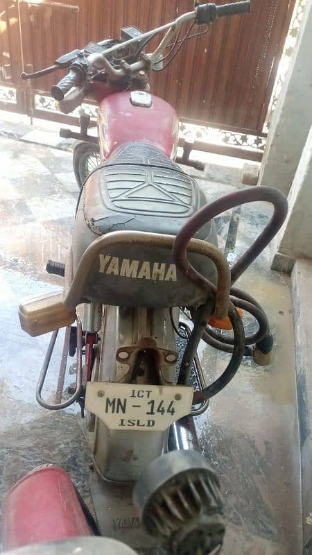 Yamaha 2 stroke 5