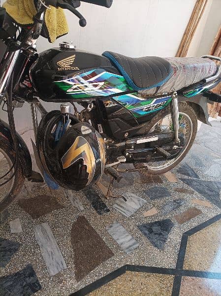 honda CD 70 dream 2024 model . registration 1.1. 2025 1