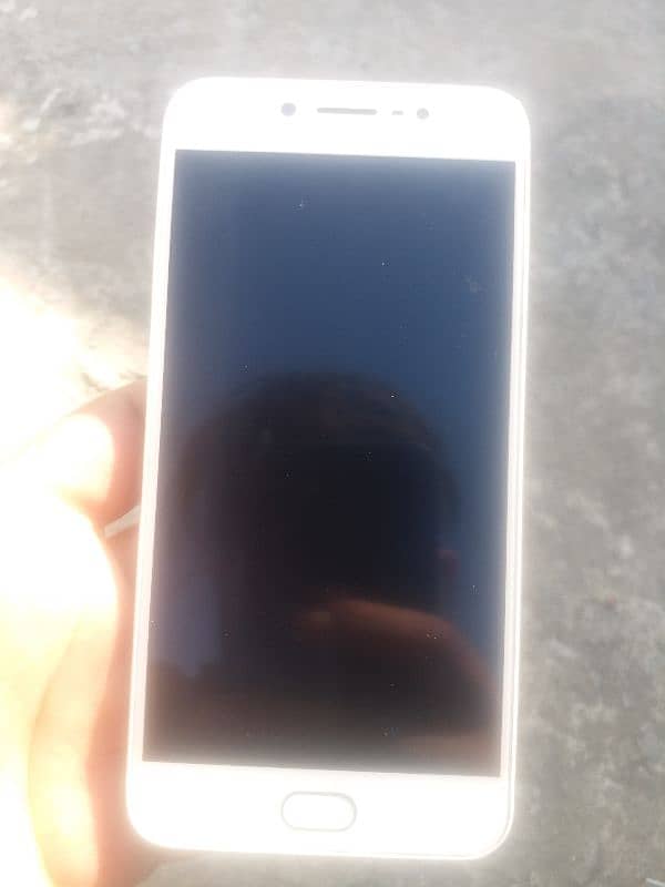 vivo A67 1