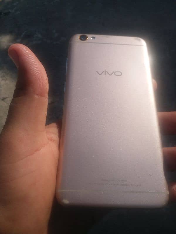 vivo A67 5