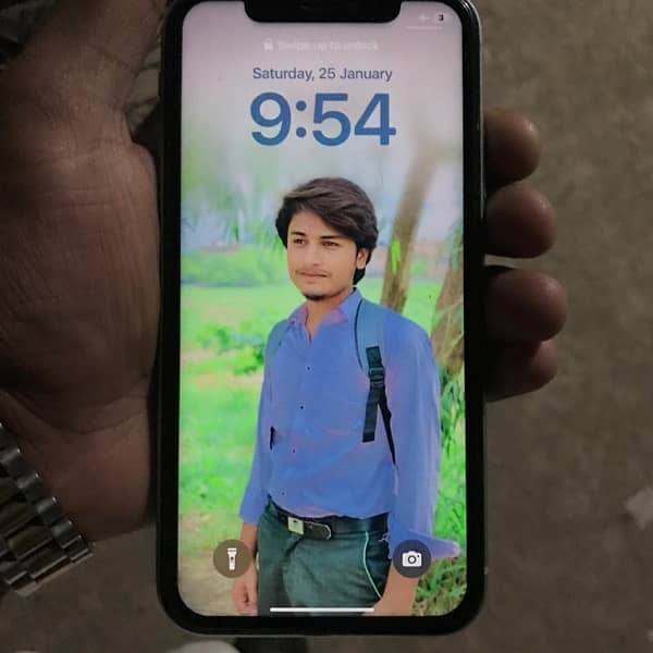 iphone 11 non pta laken 2G sim chalata hai 2