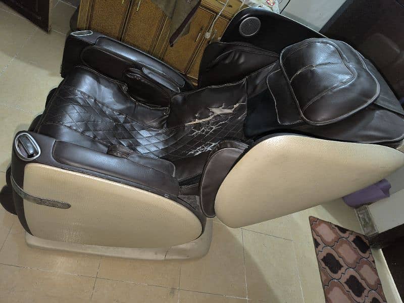 Massage Chair 3