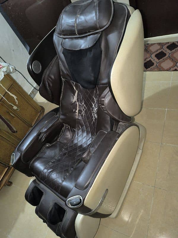 Massage Chair 4