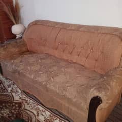 urgent sale 7 seater sofa only 15000 need money