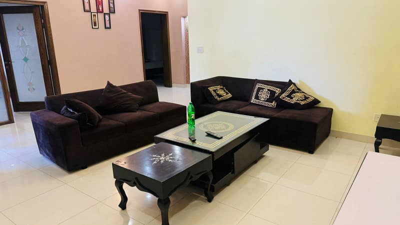 One bedroom apartments daily basis laxusry short stay apartment 4