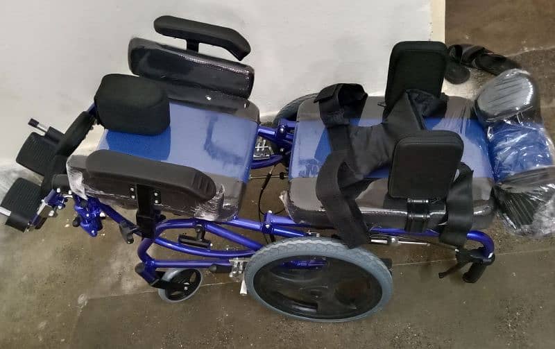 cp wheel chair for disabled person 3