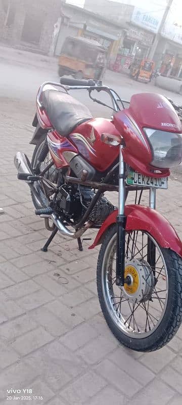 Honda Prider Motorcycle . . 1