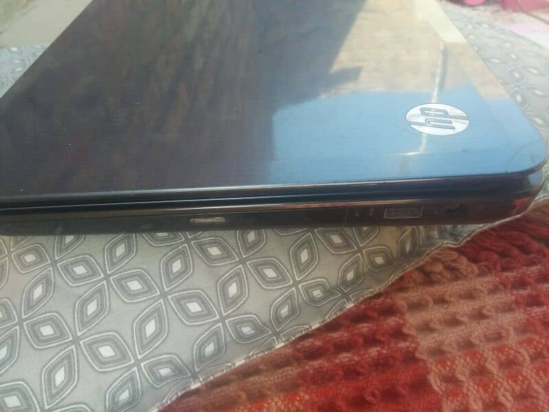 HP laptop for selling 10 by 10 2