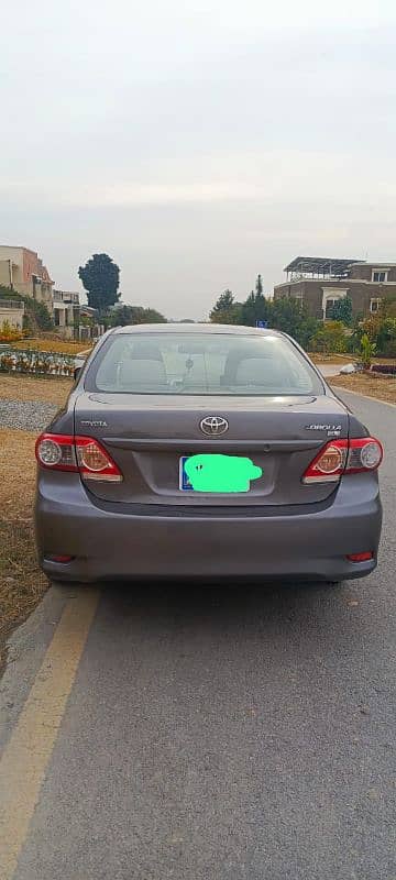 Toyota Corolla GLI 2012 13