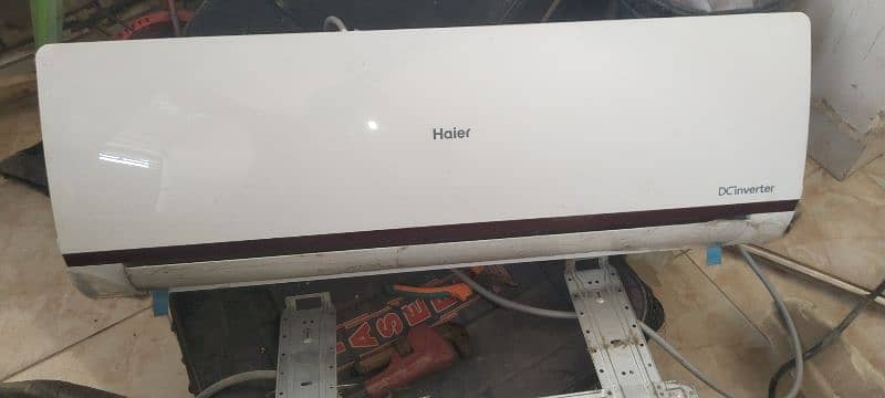 voltas 1.5 ton AC DC in good condition 5