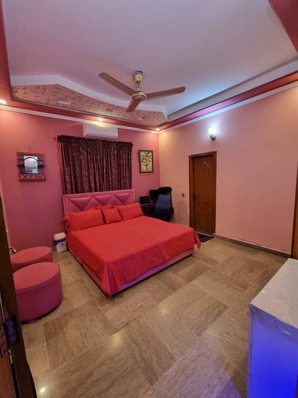 5 marla 2 bed lower portion prime location of canall road j blok johar Town 0