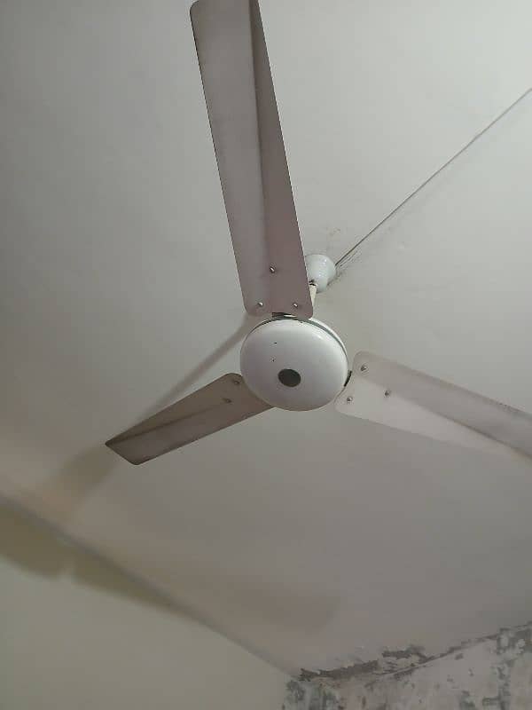 3 ceiling fan used but 100% working condition 1