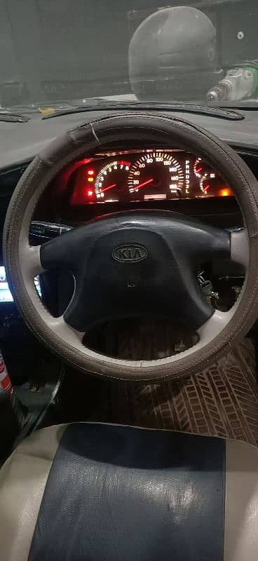 KIA Spectra 2001 19