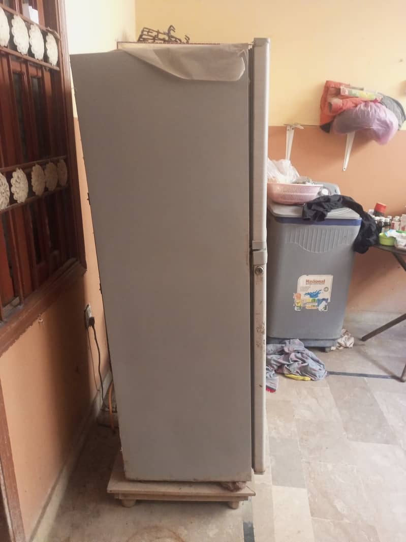 Orient fridge for sale 1