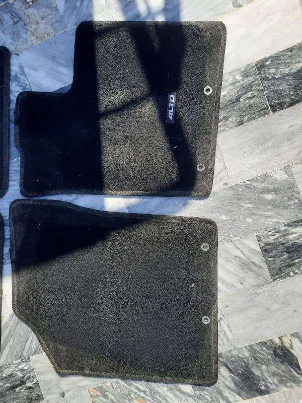 Suzuki alto floor mat 0