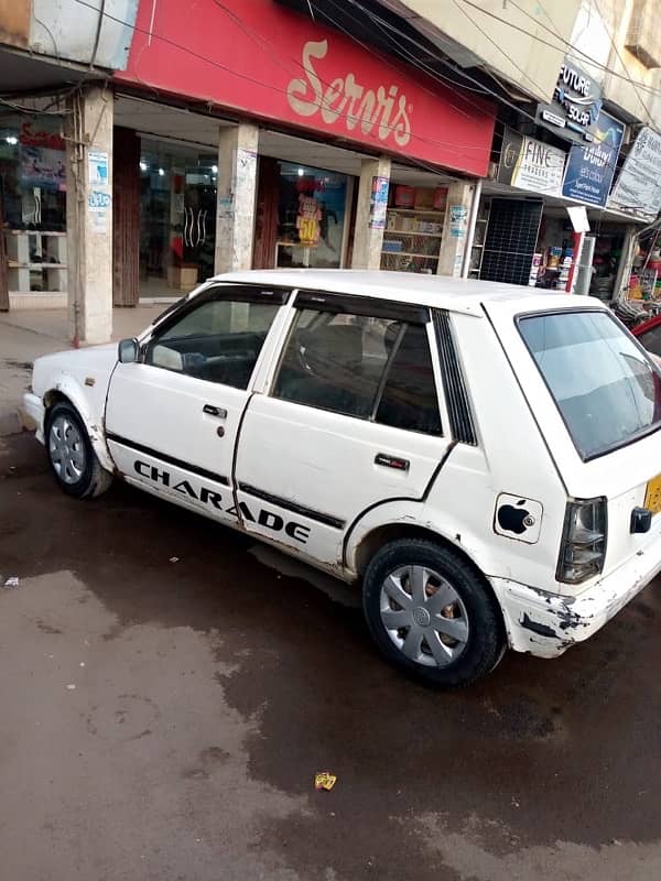 Daihatsu Charade 1986 0