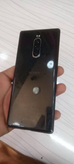 Sony Experia 1     4/64